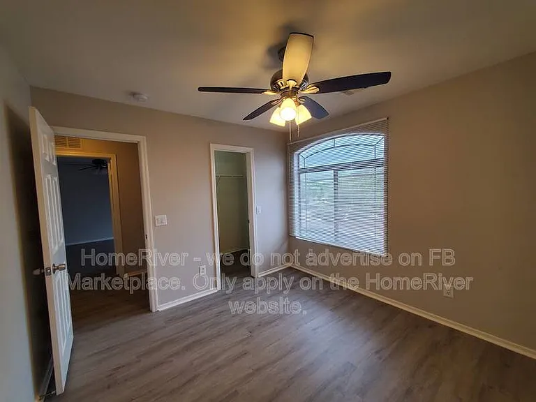8504 W Jocelyn Ter — Photo 17