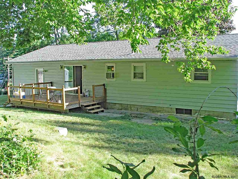3rd image of 3131 E LYDIUS Street