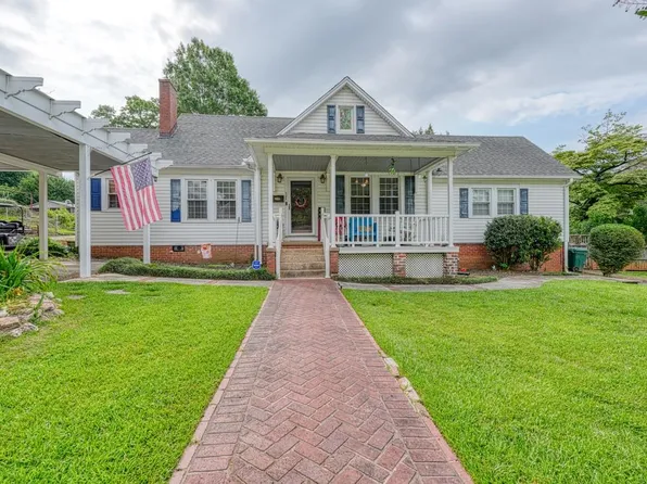 521 S Limestone St, Gaffney, SC 29340