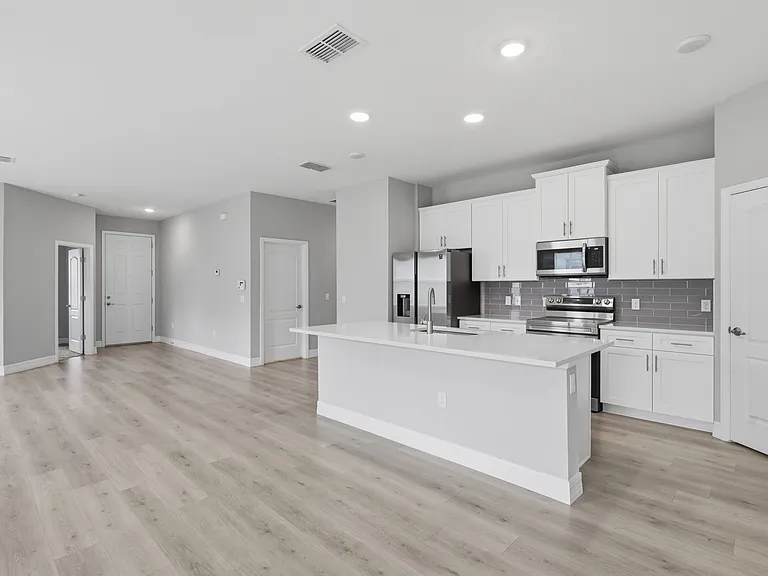 5574 SW 128th Pl — Photo 54