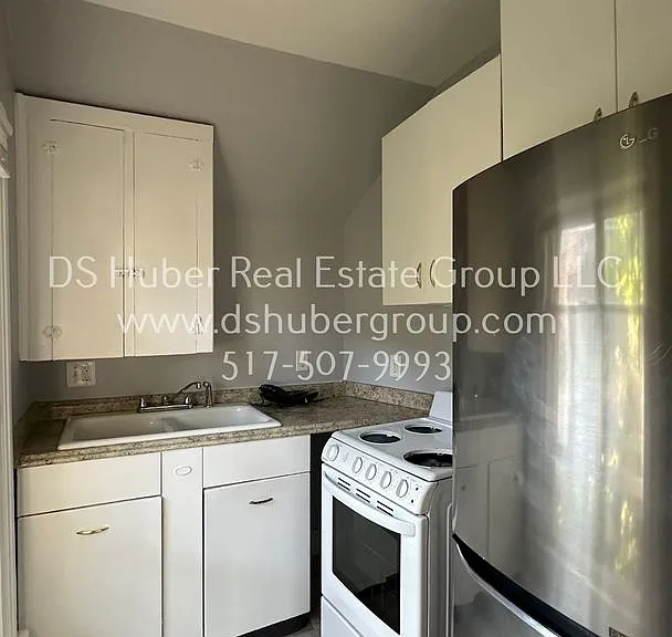 533.5 N Seymour Ave — Photo 8