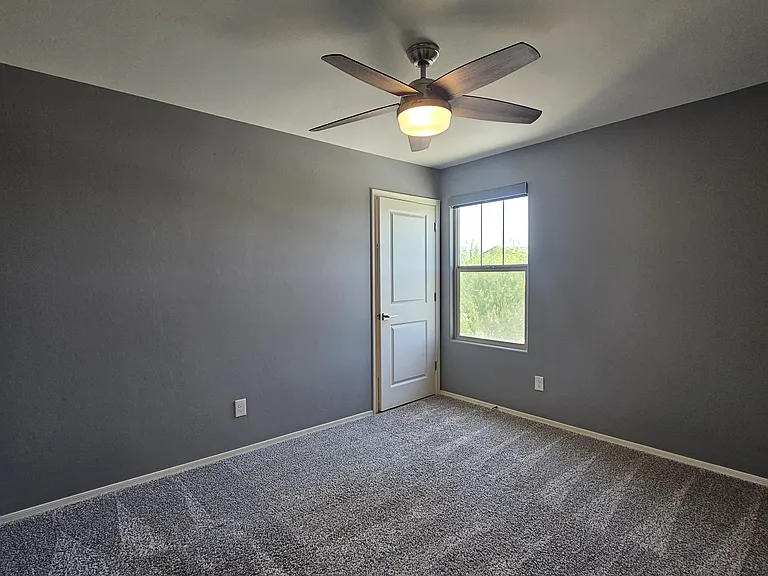 10679 W Golson Dr — Photo 27