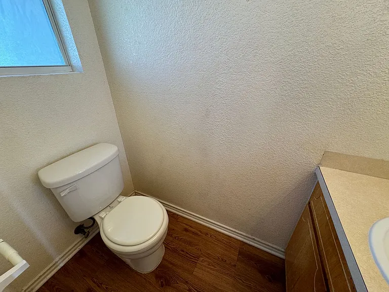 4300 Alan Kent Dr — Photo 6