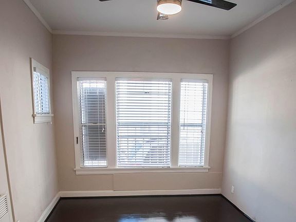 2nd image of 1416 W 10th Pl APT 104