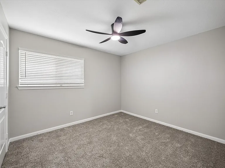 23226 Postwood Park Ln — Photo 17