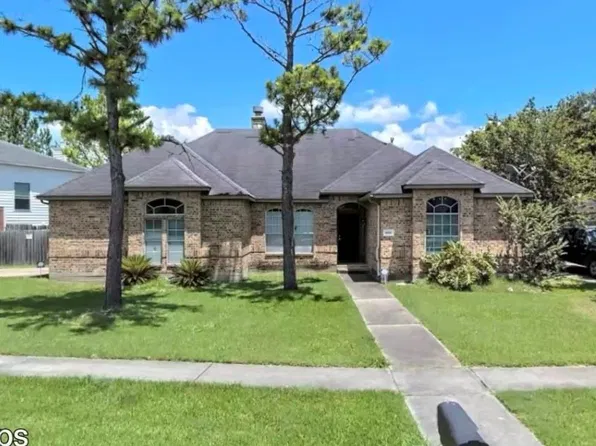 6611 Mission Bell Dr, Houston, TX 77083