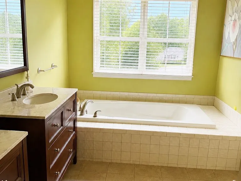393 New Hope Rd — Photo 25