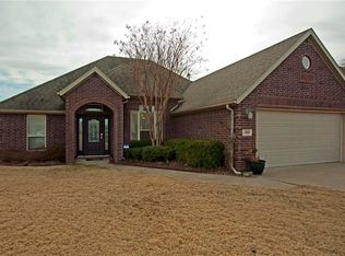 1280 Medway Ln, Centerton, AR 72719