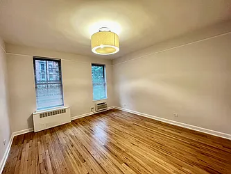 Rented by Salon Realty Corp