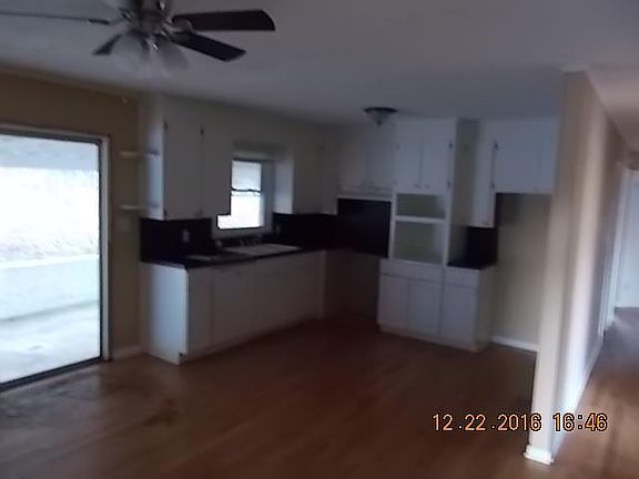 5th image of 75 Horseshoe Bend Ln