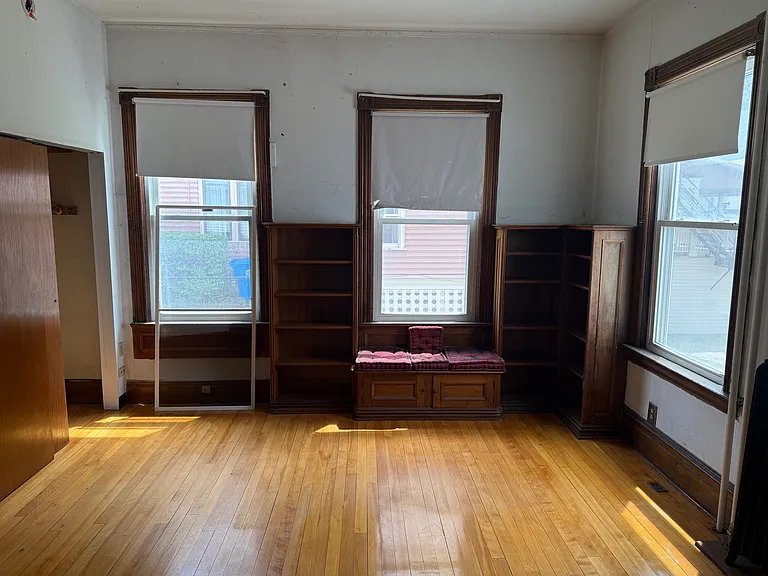 69 N Prospect St #2 — Photo 8