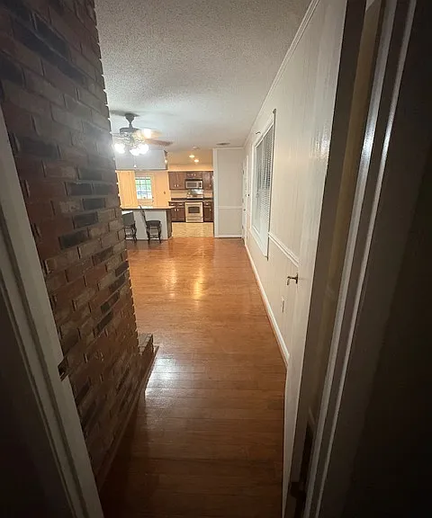 12114 Leslye Ave — Photo 5