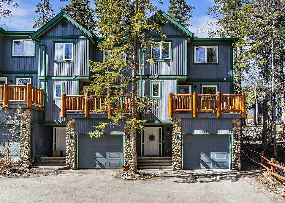 1st image of 1022 NE Rundleview Dr #9
