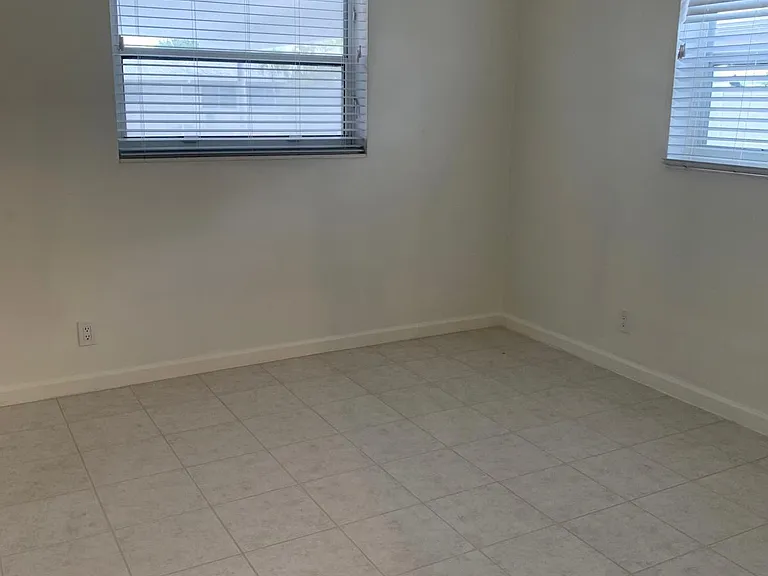 1311 Alho Dr — Photo 17