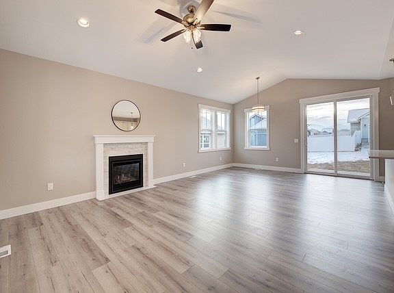 2nd image of 2963 Travis Ave