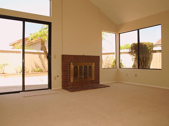 Family Room & Fireplace