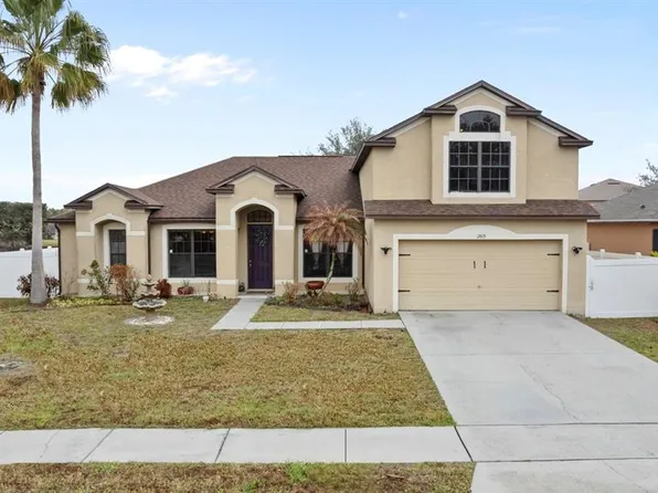 2819 Village Pine Ter, Orlando, FL 32833