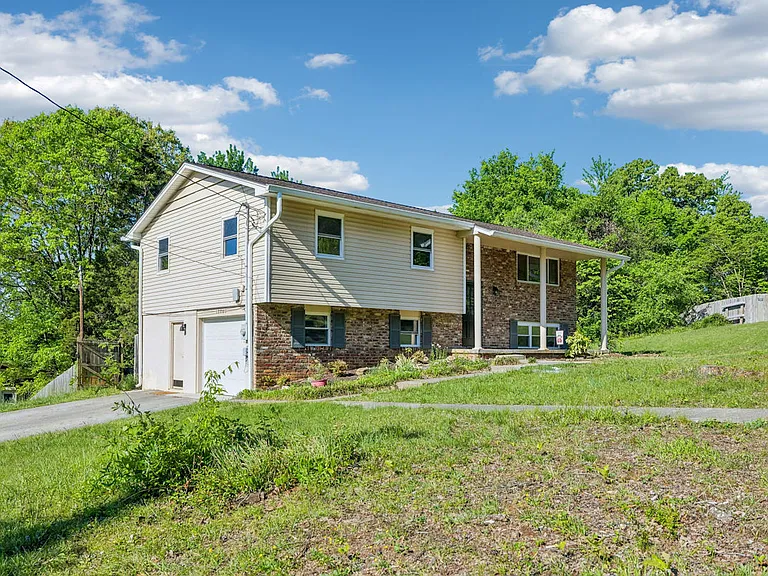 12201 W Kings Gate Rd — Photo 1