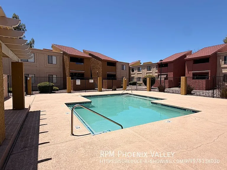 825 S River Dr — Photo 42
