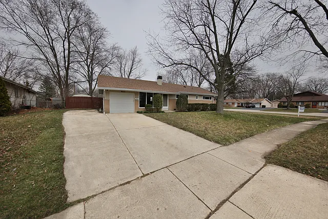 400 Morgan Ln photo 1
