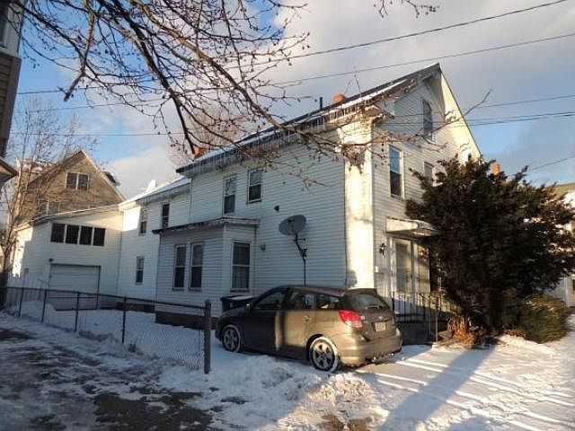 1st image of 13 Kinsley St