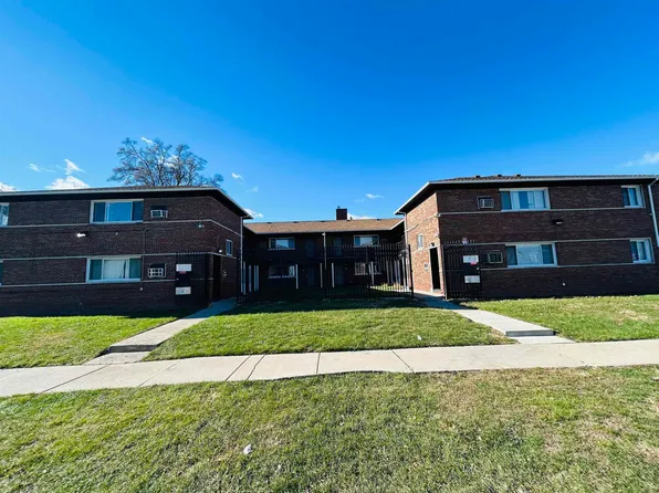 15211 Fenkell St, Detroit, MI 48227