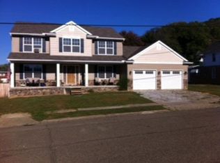 73 Linden Ave, Moundsville, WV