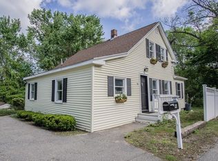 96 Haverhill St, North Reading, MA 01864
