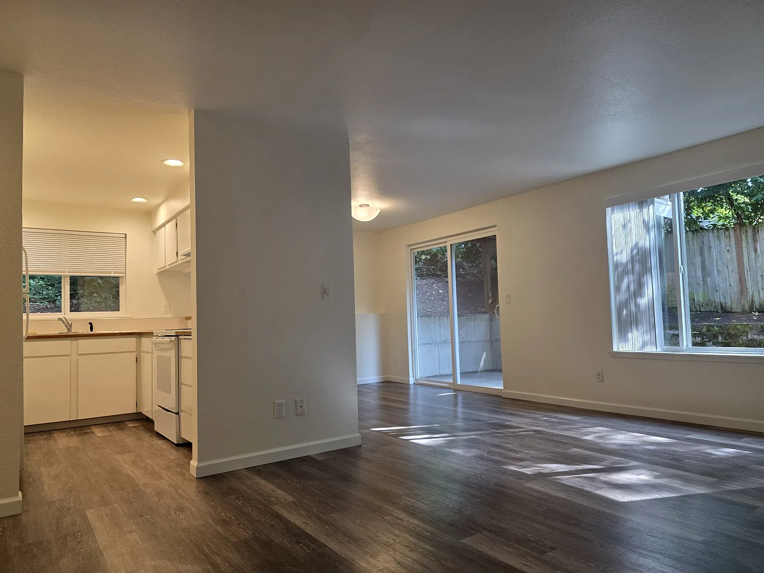 2 bed, $2,275 — Photo 3