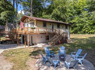 4101 Water View Dr, Grawn, MI 49637