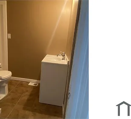 1832 N Gale Ave — Photo 6