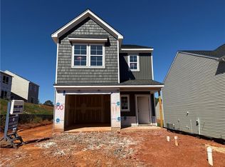 559 Raspberry Hill Rd, Winston Salem, NC 27106