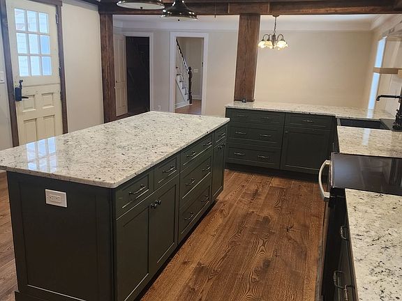 4th image of 88 Baker Ln