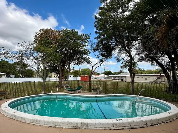 348 S Federal Highway #2, Dania Beach, FL 33004