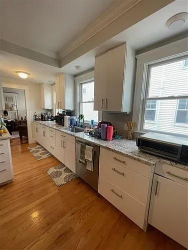 34 Leonard St #1 Photo 1