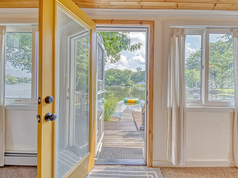 149 Lakeview Dr — Photo 11