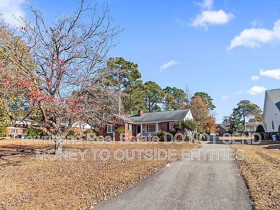 3rd image of 315 Fairfield Rd