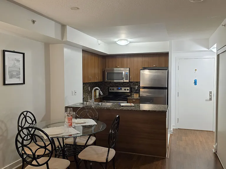 5740 Yonge St #1310 — Photo 3