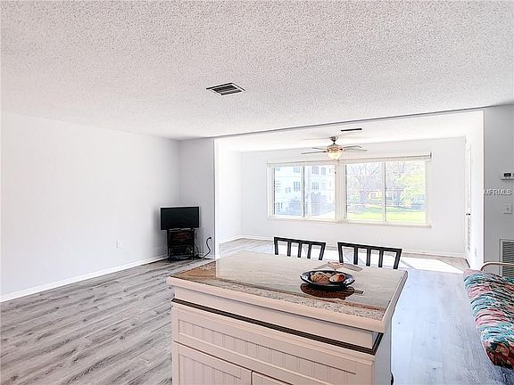 4th image of 5750 80th St N Unit C203