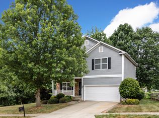 233 Flanders Dr, Mooresville, NC 28117