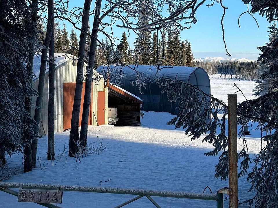 2nd image of 39112 Moose River Dr