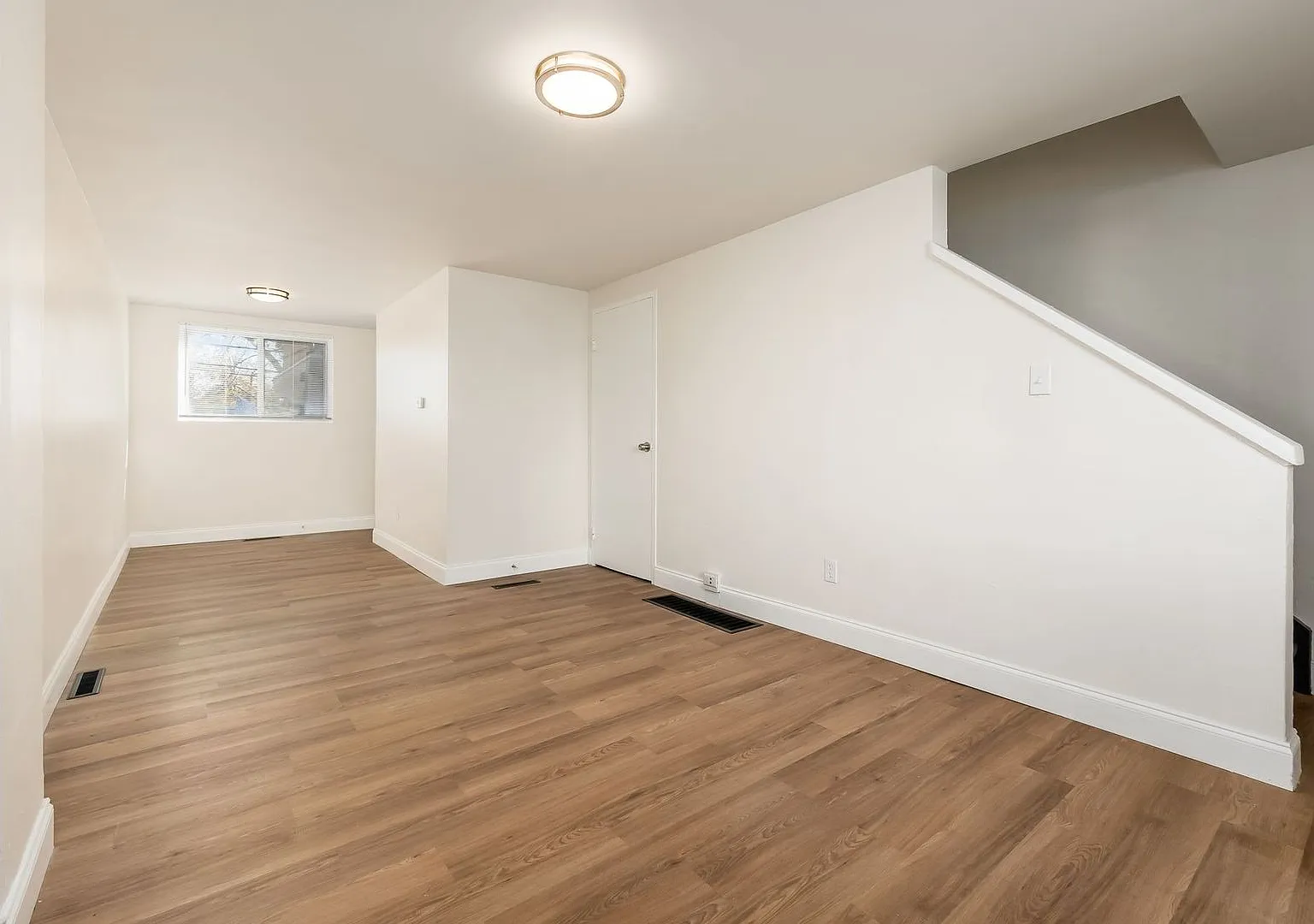 835 E Mithoff Street — Photo 4
