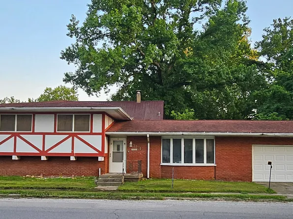 213 Sycamore St, Mounds, IL 62964