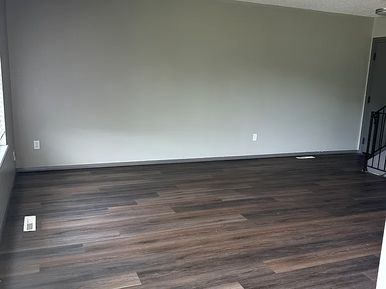 2367 S White Oak Dr — Photo 7