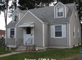25 Elm Court Ext, New Haven, CT 06512