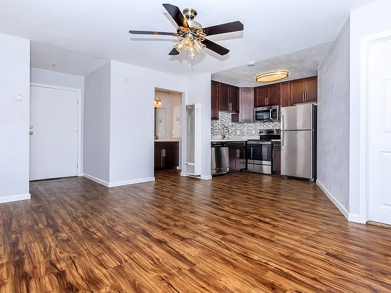 4401 Central Ave — Photo 33