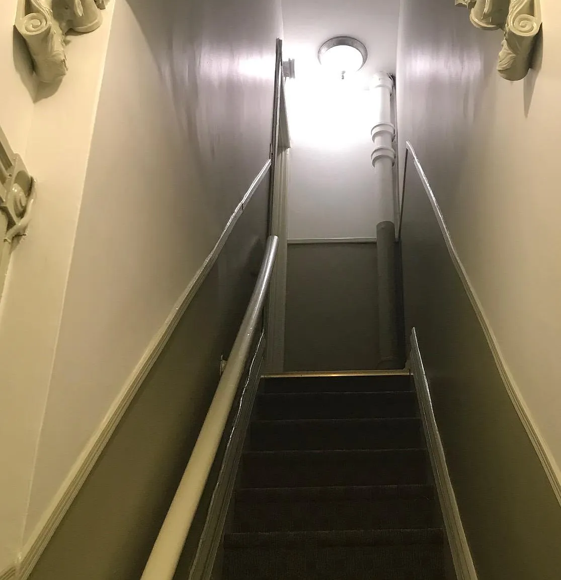1 bed, 900 sqft, $1,200 — Photo 3