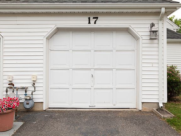 Single Car Garage