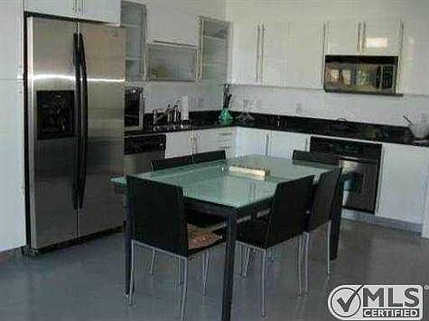 5th image of 1617 N Flagler Dr APT 301