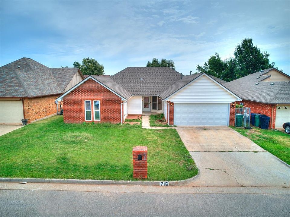 1st image of 716 Greenfield Dr